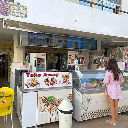 Pedro Samora Hostel *