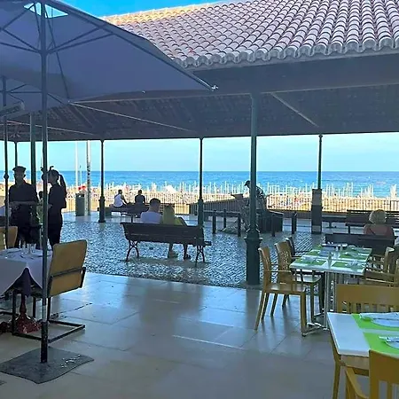 Pedro Samora Hostel *