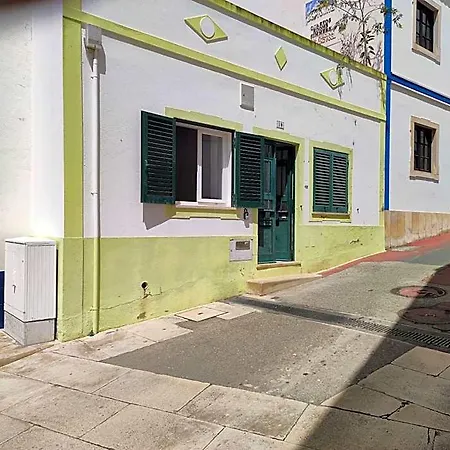 Pedro Samora Hostel
