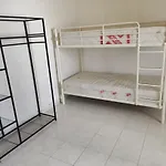 Pedro Samora Hostel