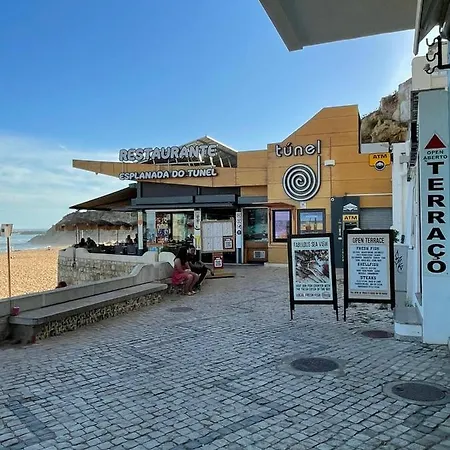 Hostel Pedro Samora *